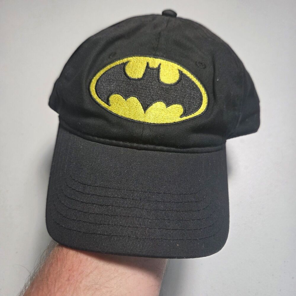 ​DC Comics Batman Hat Mens Black Yellow Embroidered Bat Logo Snapback Cap 2018